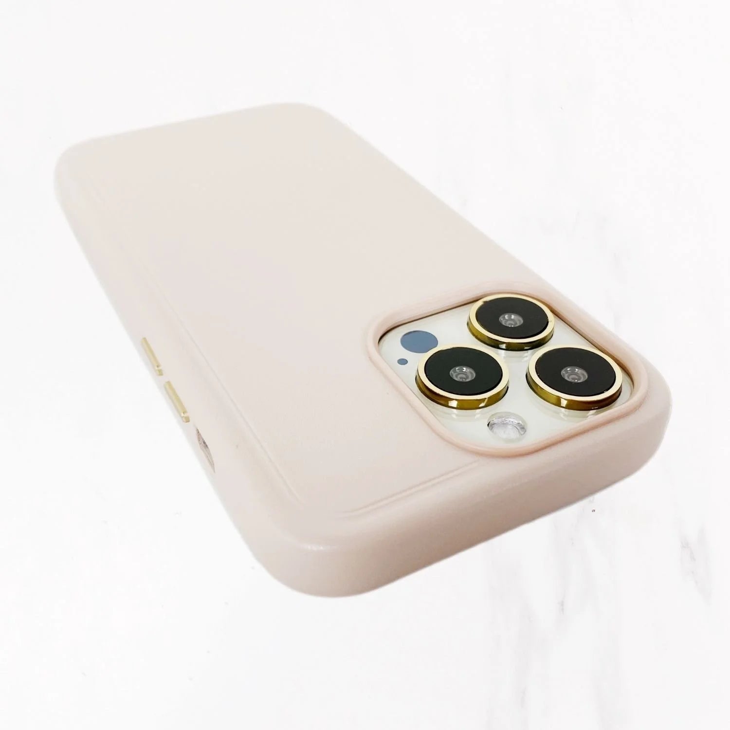 iPhone 16 Series Couture Case with MagSafe - Pale Pink