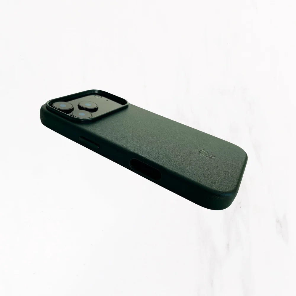 iPhone 17 Series Couture Case with MagSafe - Dark Green