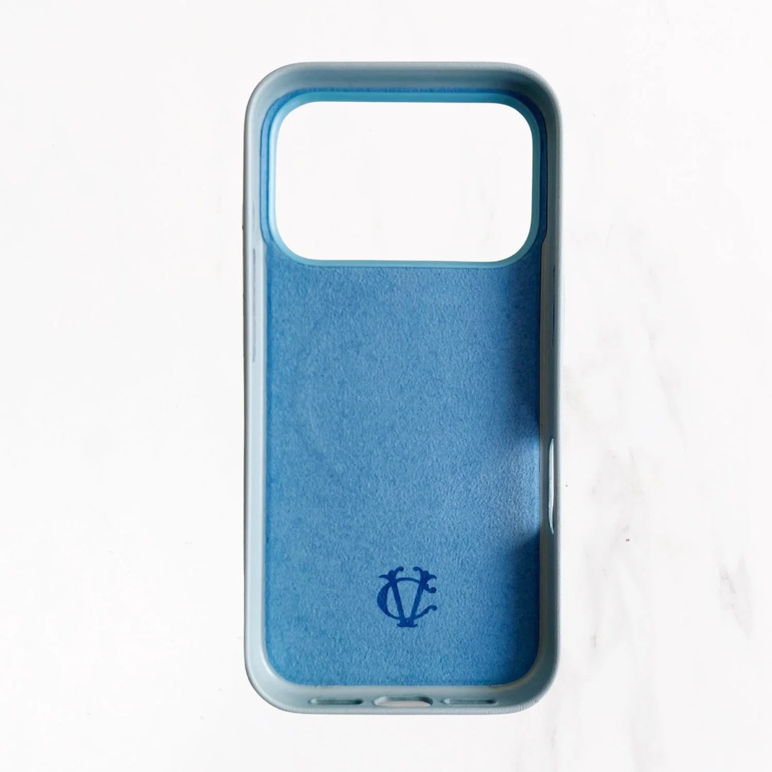 iPhone 17 Series Couture Case with MagSafe - Light Blue