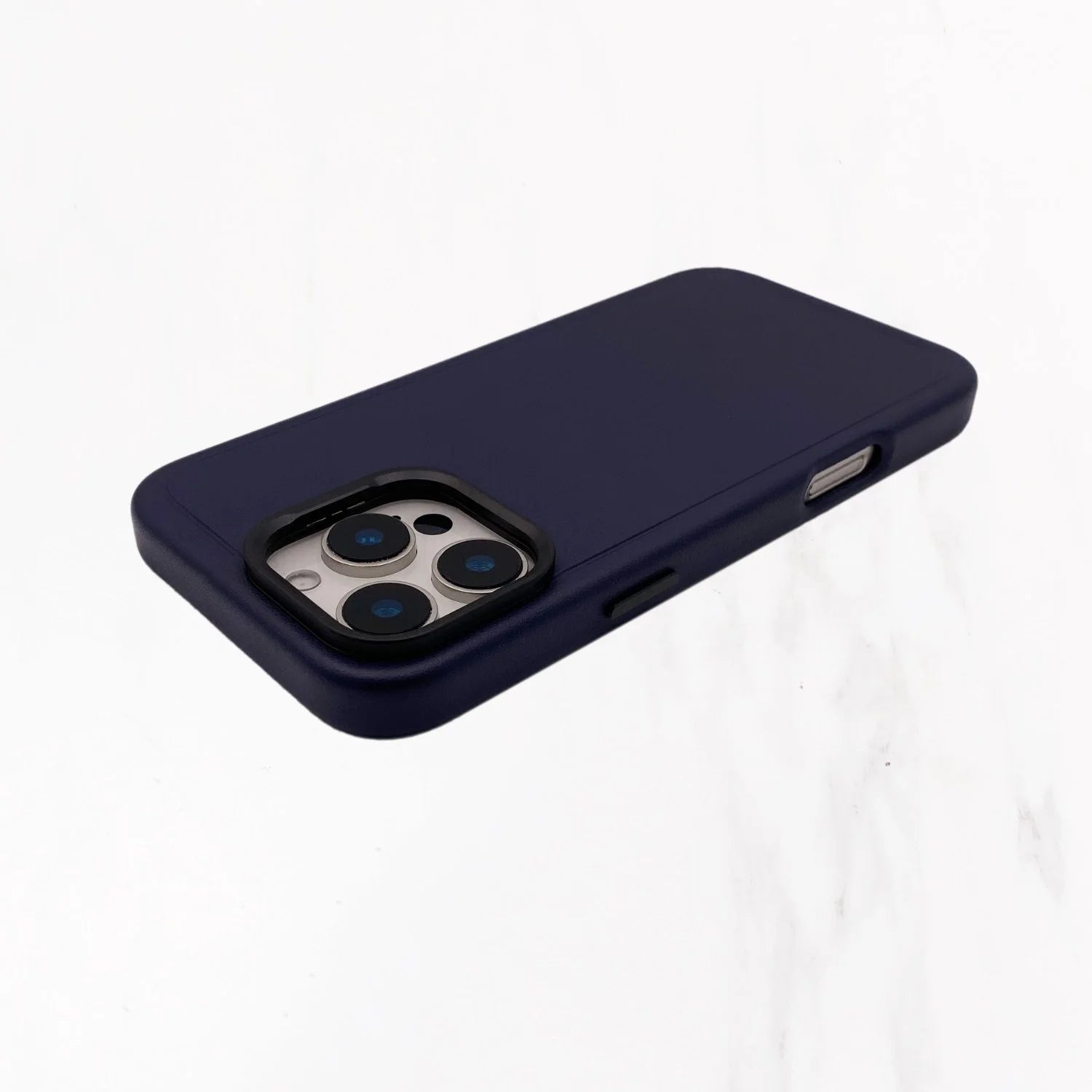 iPhone 16 Series Couture Stand Case with MagSafe - New York Blue