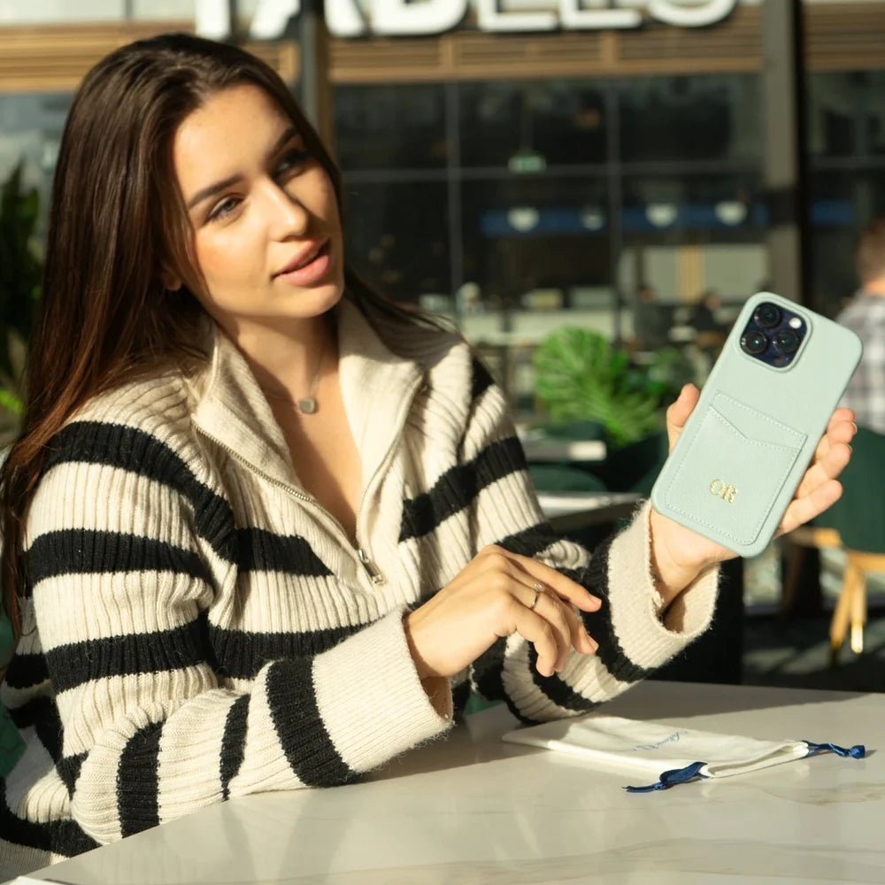 iPhone 16 Series Jetsetter Double Pocket Case - Pale Blue